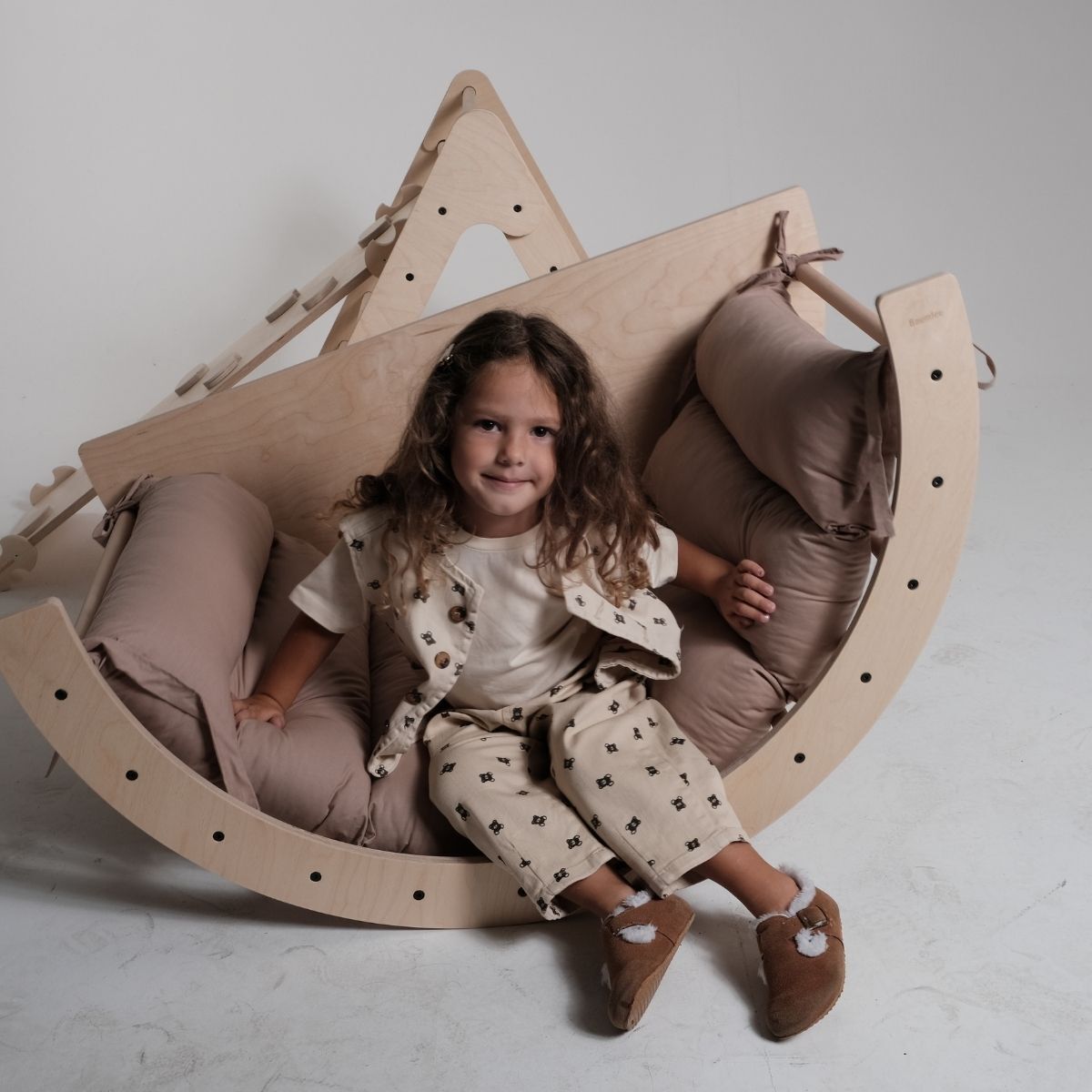 BAUMFEE CARYA ÇOK FONKSİYONLU KEMER MİNDERLİ