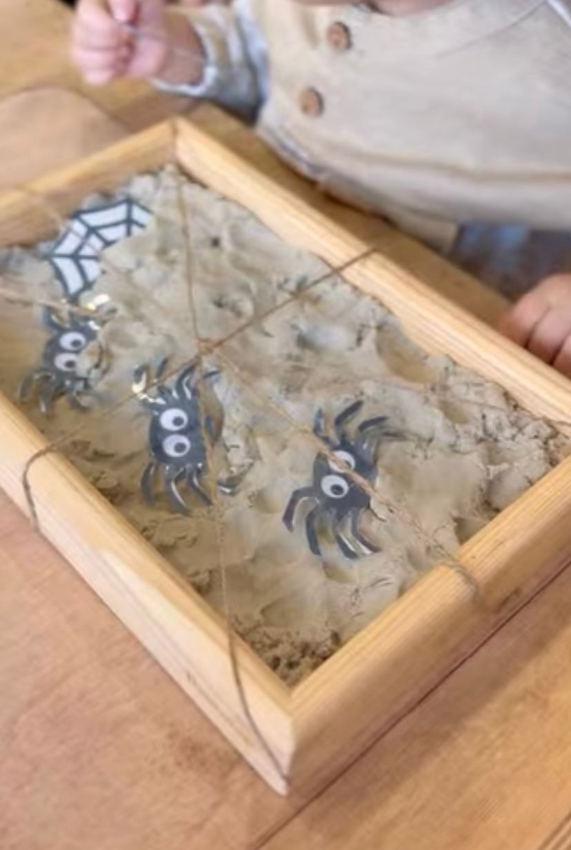 BAUMFEE Montessori Ahşap Sunum Tepsisi 20×30 cm – Kişiye Özel