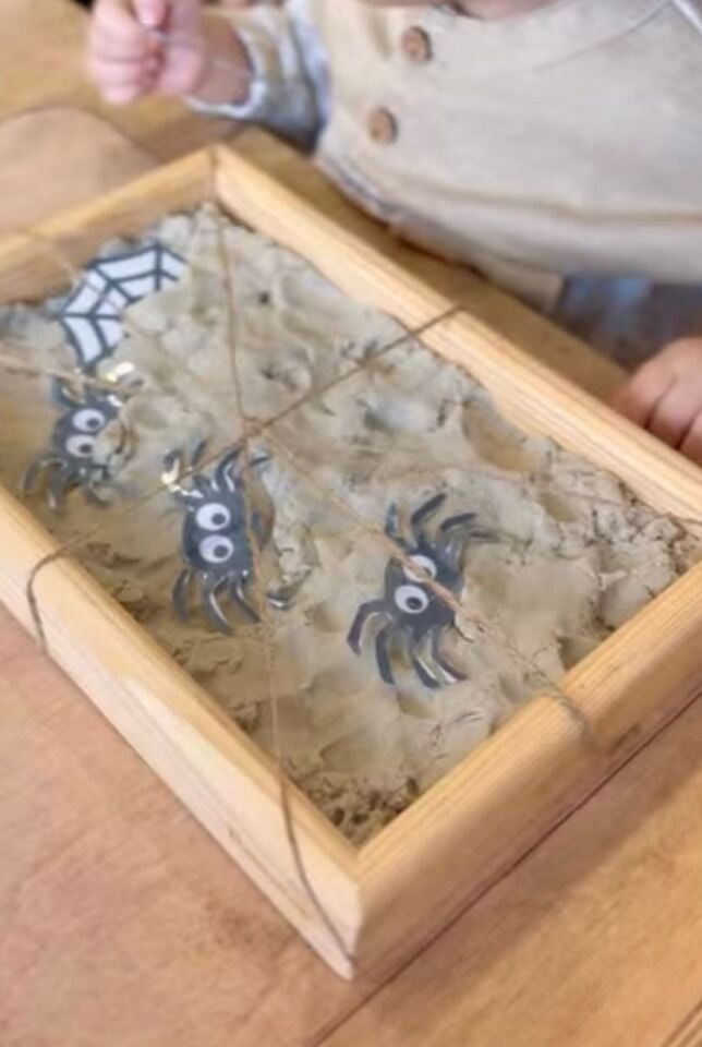 BAUMFEE Montessori Ahşap Sunum Tepsisi 20×30 cm – Kişiye Özel