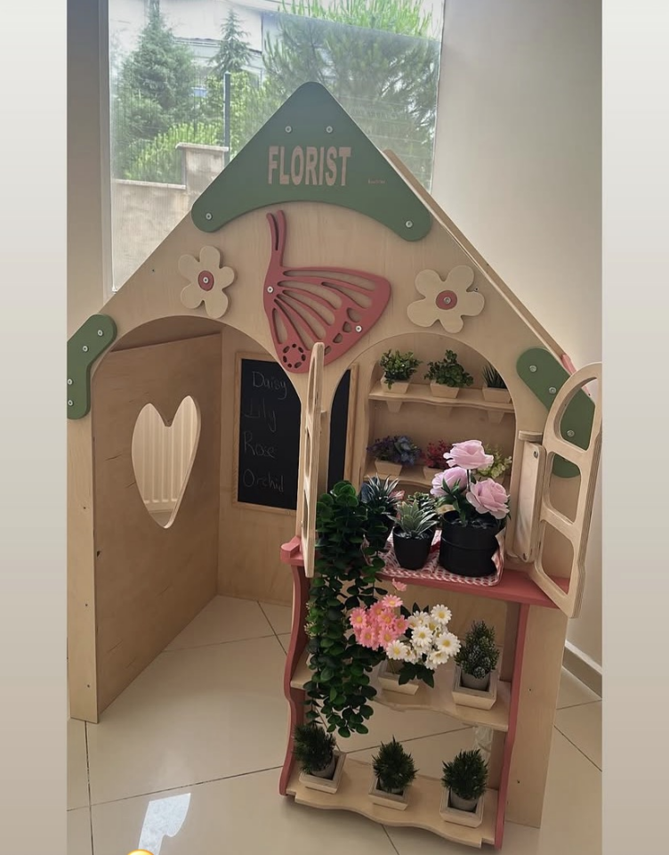 MIMOSA Ahşap Çocuk Çiçekçi Evi | Baumfee